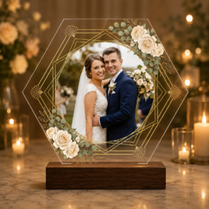 Placa de boda personalizada en metacrilato transparente de alta calidad.